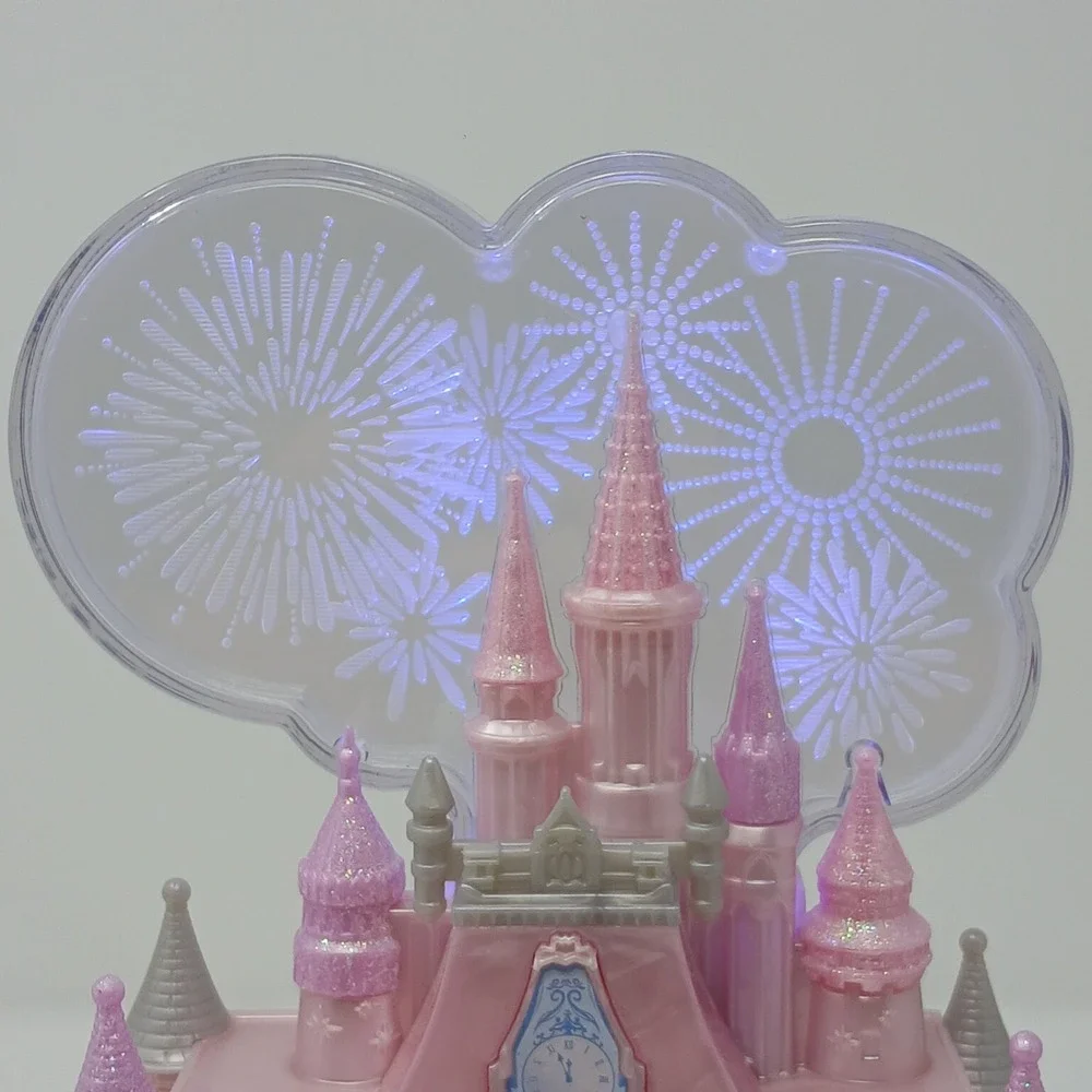 Disney Princess Wishes 100th Celebration Castle Light Up‎ Musical Jewelry Box